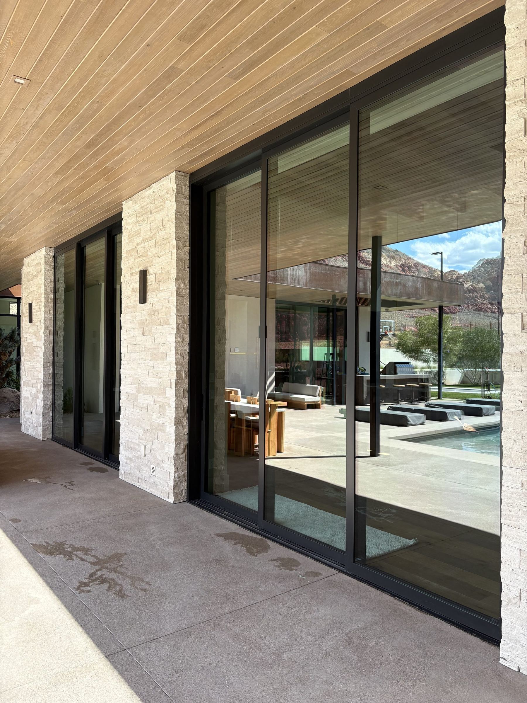 Spotless glass walls with a Red Rock Canyon reflection at a Summerlin home